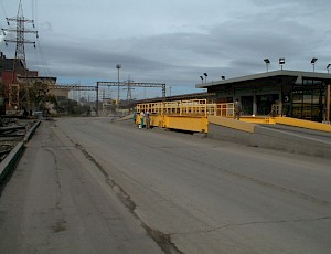 41) Bilancia della portata di tonn.300 per mezzi d'opera